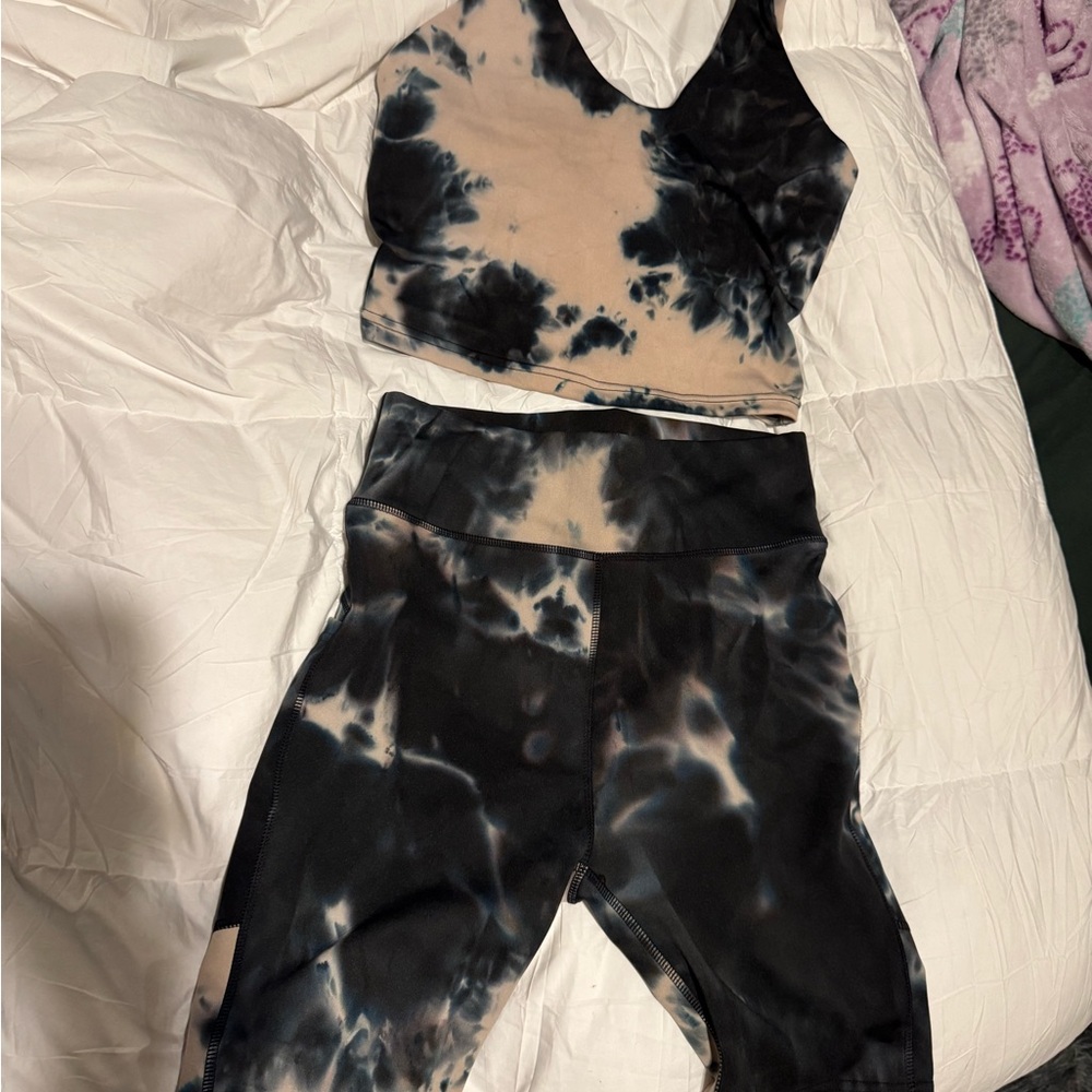 Pop Fit Black and Cream Tie-Dye Activewear Set